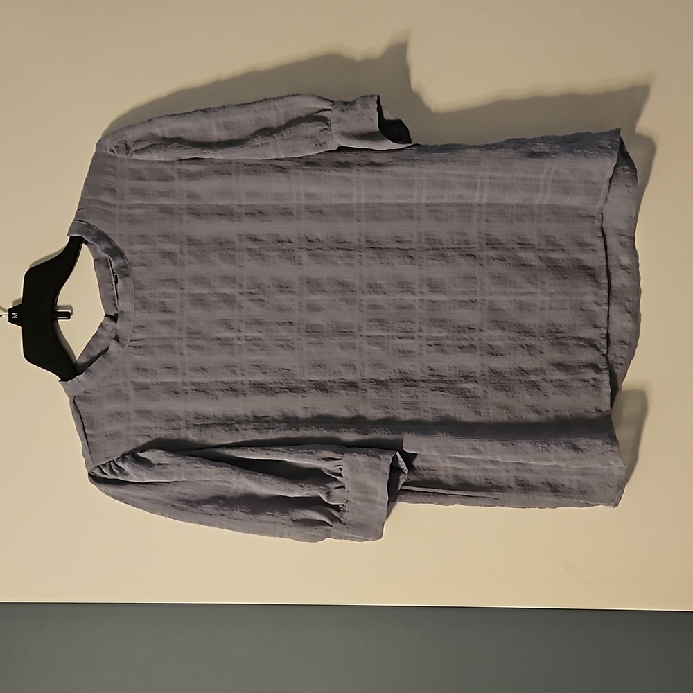 Shein size M blue elbow length sleeve blouse